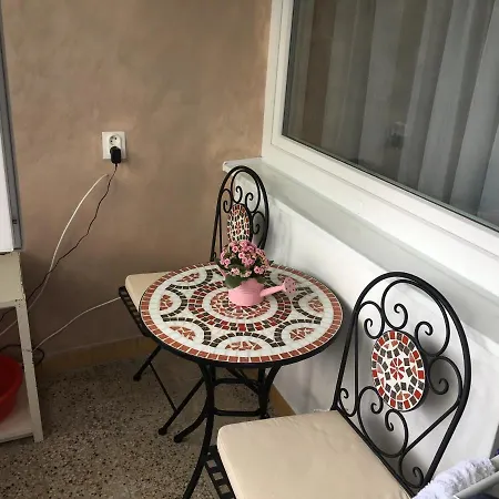 Pod Lesom Apartment